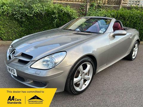 Mercedes-Benz SLK Convertible 3.5 SLK350 7G-Tronic 2dr