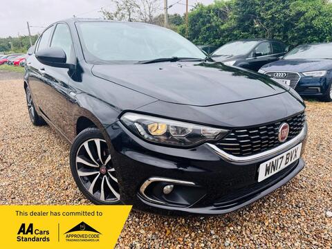 Fiat Tipo Hatchback 1.6 MultiJetII Lounge Euro 6 (s/s) 5dr