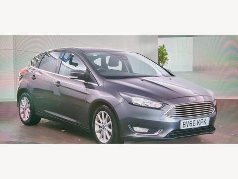 Ford Focus Hatchback 1.0T EcoBoost Titanium Euro 6 (s/s) 5dr