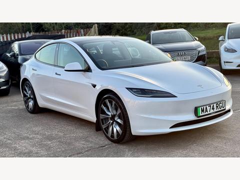 Tesla Model 3 Saloon (Dual Motor) Long Range Auto 4WDE 4dr