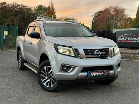 Nissan Navara Pickup 2.3 dCi Tekna Auto 4WD Euro 6 4dr