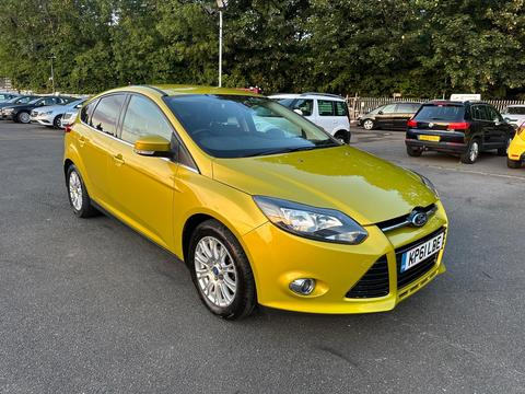 Ford Focus Hatchback 1.6 Titanium Euro 5 5dr