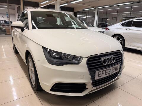 Audi A1 Hatchback 1.6 TDI SE Sportback Euro 5 (s/s) 5dr