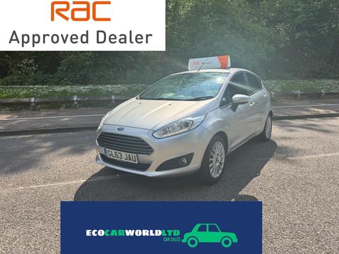 Ford Fiesta Hatchback 1.0T EcoBoost Titanium Euro 5 (s/s) 5dr