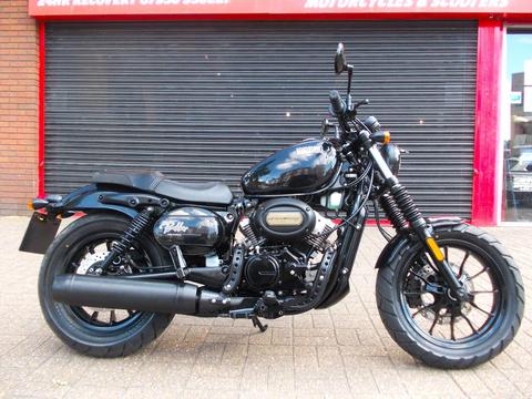 Hyosung GV125 Custom Cruiser 125 S Aquila Euro 5