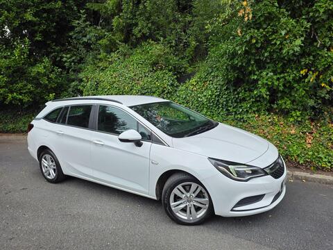 Vauxhall Astra Estate 1.6 CDTi BlueInjection Design Sports Tourer Euro 6 (s/s) 5dr