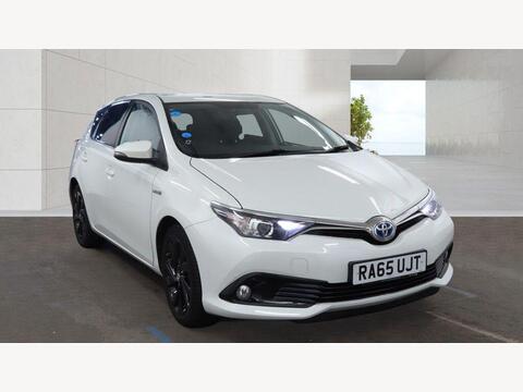 Toyota Auris Hatchback 1.8 VVT-h Design CVT Euro 6 (s/s) 5dr