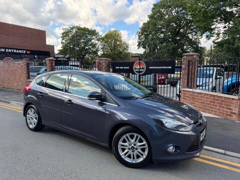 Ford Focus Hatchback 1.6 TDCi Titanium Euro 5 (s/s) 5dr