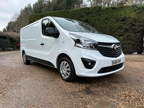 Vauxhall Vivaro Panel Van 1.6 CDTi 2900 Sportive L2 H1 Euro 6 5dr