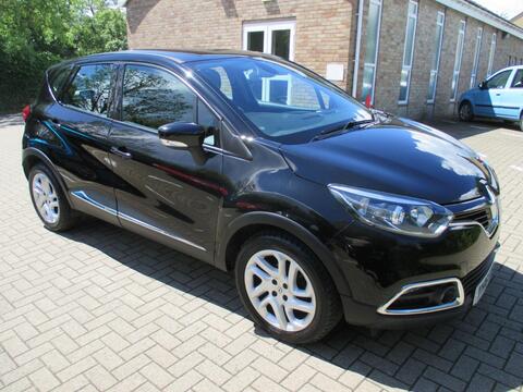 Renault Captur SUV 0.9 TCe ENERGY Dynamique Nav Euro 6 (s/s) 5dr