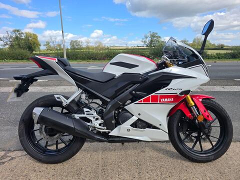 Yamaha R125 Super Sports 125 Euro 4
