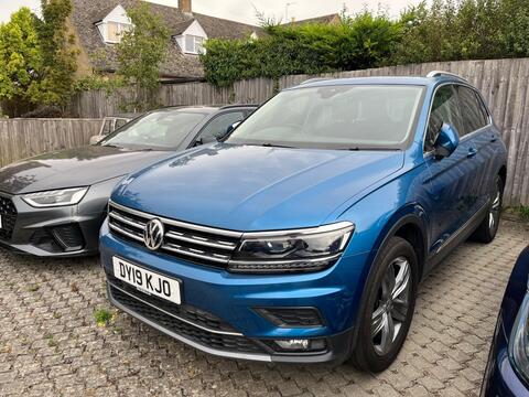 Volkswagen Tiguan SUV 2.0 TDI SEL DSG 4Motion Euro 6 (s/s) 5dr