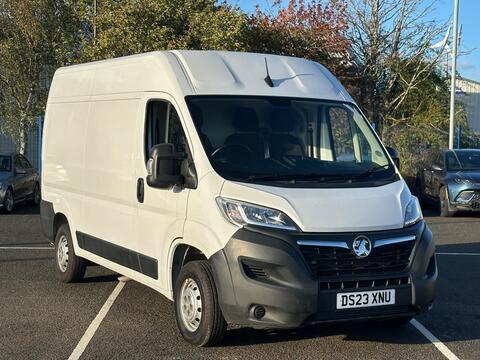 VauxhallMovano