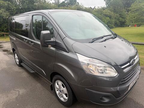 Ford Tourneo Custom Minibus 2.0 310 EcoBlue Titanium Auto L1 Euro 6 (s/s) 5dr