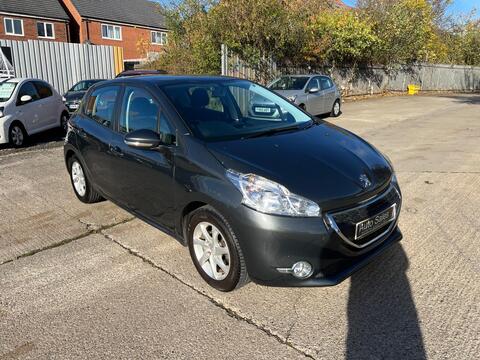Peugeot 208 Hatchback 1.0 VTi PureTech Active Euro 5 5dr