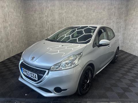 Peugeot 208 Hatchback 1.4 HDi Access+ Euro 5 5dr