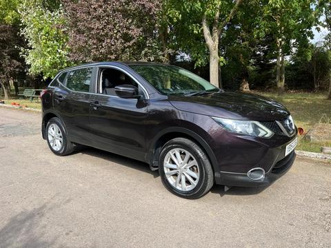 Nissan Qashqai SUV 1.2 DIG-T Acenta 2WD Euro 6 (s/s) 5dr