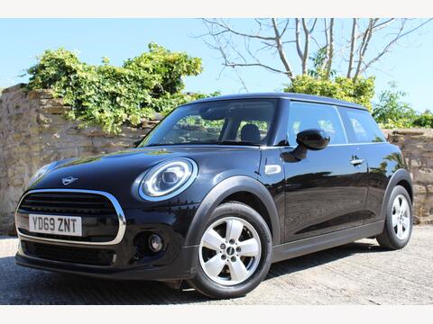 MINI Hatch Hatchback 1.5 Cooper Classic Euro 6 (s/s) 3dr