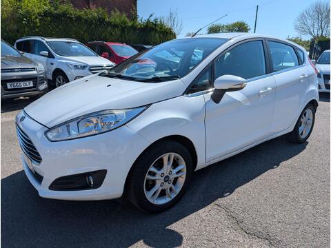 Ford Fiesta Hatchback 1.25 Zetec Euro 6 5dr