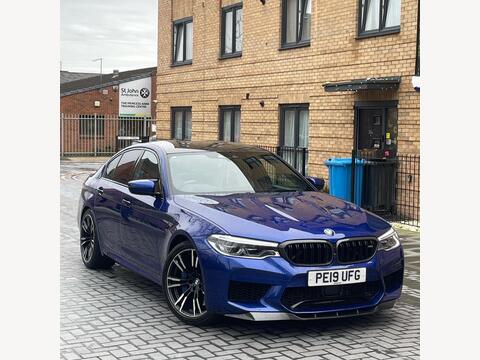 BMW M5 Saloon 4.4 V8 Steptronic xDrive Euro 6 (s/s) 4dr