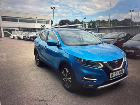 Nissan Qashqai SUV 1.2 DIG-T N-Connecta Euro 6 (s/s) 5dr