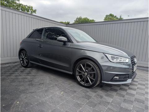 Audi A1 Hatchback 1.4 TFSI CoD Black Edition S Tronic Euro 6 (s/s) 3dr