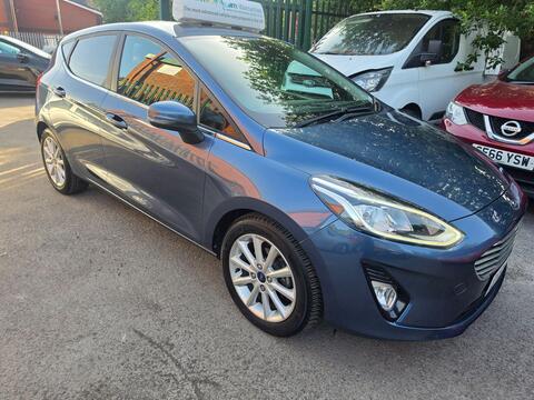 Ford Fiesta Hatchback 1.0T EcoBoost Titanium Euro 6 (s/s) 5dr
