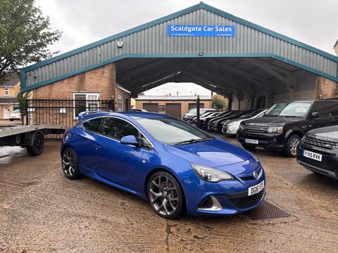 Vauxhall Astra GTC Coupe 2.0T VXR Euro 6 (s/s) 3dr