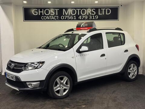 Dacia Sandero Stepway Hatchback 1.5 dCi Laureate Euro 5 5dr
