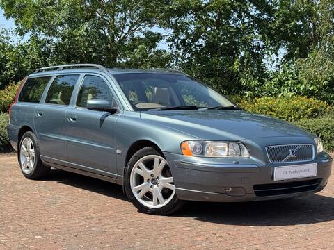 Volvo V70 Estate 2.4 SE 5dr