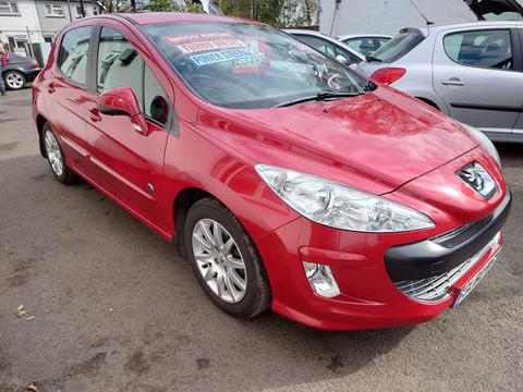 Peugeot 308 Hatchback 1.6 HDi Envy 5dr