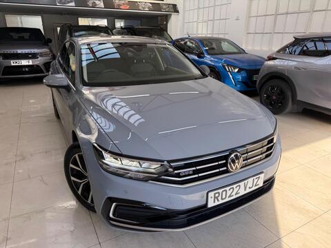 Volkswagen Passat Saloon 1.4 TSI 13kWh GTE DSG Euro 6 (s/s) 4dr