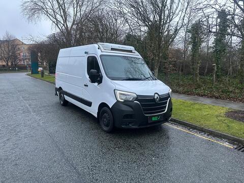 Renault Master Temperature Controlled 2.3 dCi 35 Business FWD MWB Medium Roof Euro 6 4dr