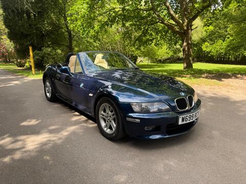 BMW Z3 Convertible 2.0i Roadster 2dr