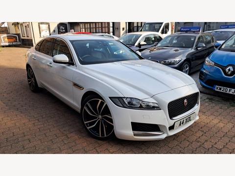 Jaguar XF Saloon 2.0d Prestige Auto Euro 6 (s/s) 4dr