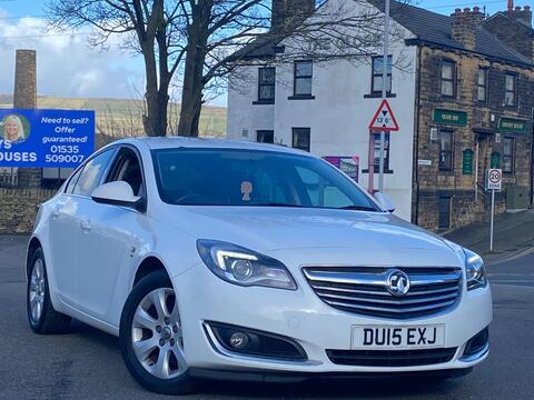 Vauxhall Insignia Hatchback 2.0 CDTi SRi Nav Auto Euro 5 5dr