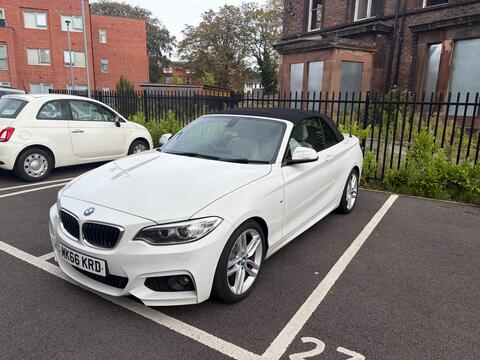 2016 BMW 2 Series, photograph 4