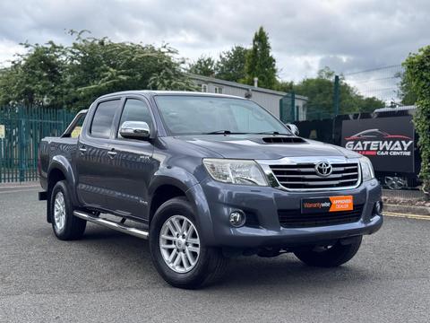 Toyota Hilux Pickup 3.0 D-4D Invincible Auto 4WD Euro 5 4dr