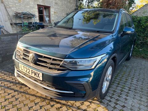 Volkswagen Tiguan SUV 1.5 TSI Life DSG Euro 6 (s/s) 5dr