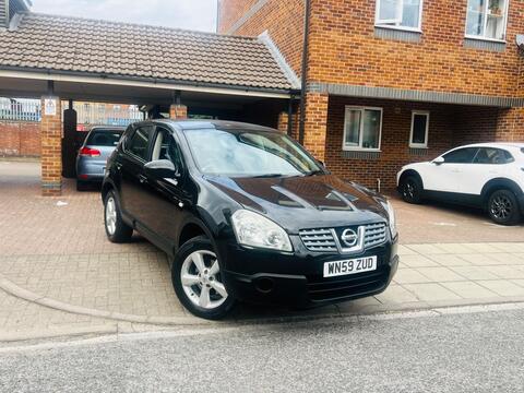 Nissan Qashqai Hatchback 2.0 Acenta CVT 5dr