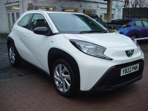 Toyota Aygo X Hatchback 1.0 VVT-i Pure Euro 6 (s/s) 5dr