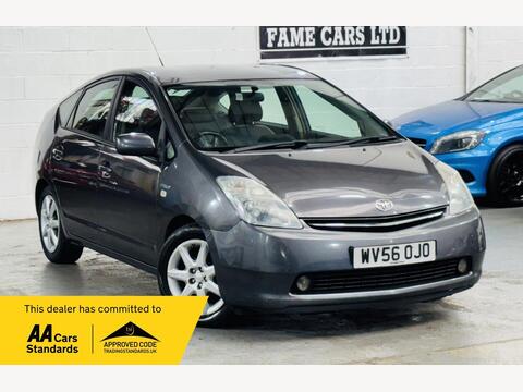 Toyota Prius Hatchback 1.5 T Spirit CVT 5dr