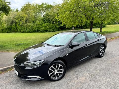 Vauxhall Insignia Hatchback 1.6 Turbo D ecoTEC Design Nav Grand Sport Euro 6 (s/s) 5dr