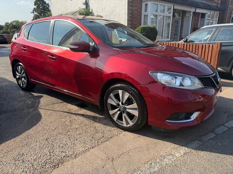 Nissan Pulsar Hatchback 1.2 DIG-T Tekna Euro 5 (s/s) 5dr Euro 5