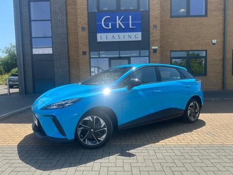 MG MG4 Hatchback 64kWh SE Long Range Auto 5dr