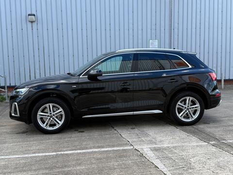 Audi Q5 SUV 2.0 TFSI 45 S line S Tronic quattro Euro 6 (s/s) 5dr