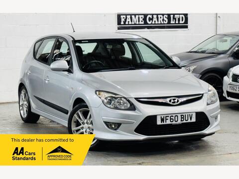 Hyundai i30 Hatchback 1.6 CRDi Premium Auto Euro 4 5dr