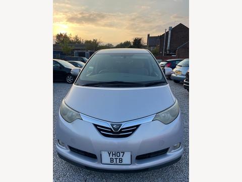Toyota Estima MPV petrol/hybrid.2.4