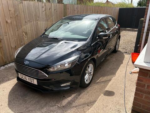 Ford Focus Hatchback 1.0T EcoBoost Zetec Euro 6 (s/s) 5dr