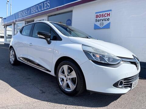 Renault Clio Hatchback 1.2 16V Dynamique Nav Euro 6 5dr